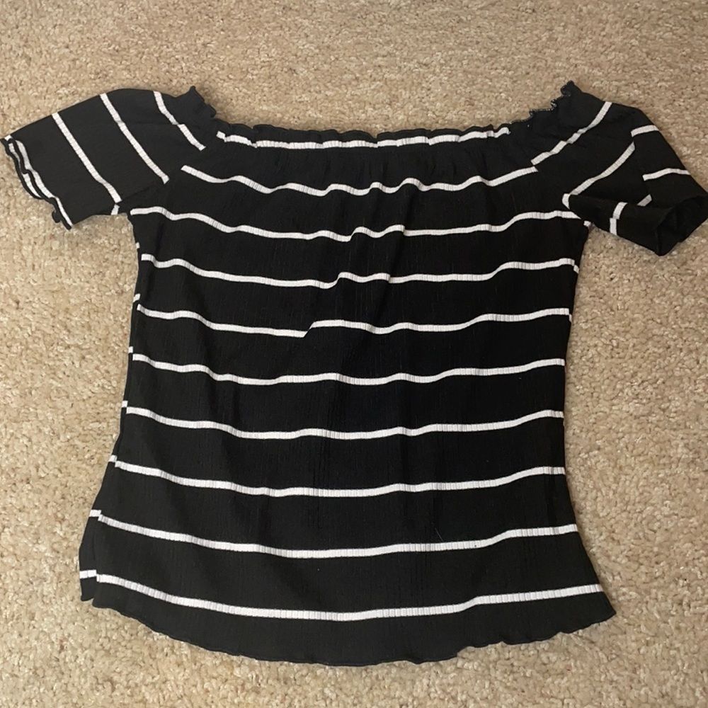 SHEIN Off The Shoulder Top